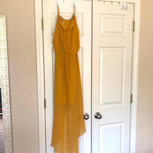 Flowy Yellow Hi-Low Dress - Picture 3 of 4